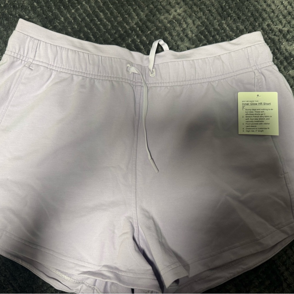 Lululemon Inner Glow HR Short